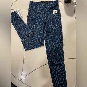 Sweaty Betty leggings size XS